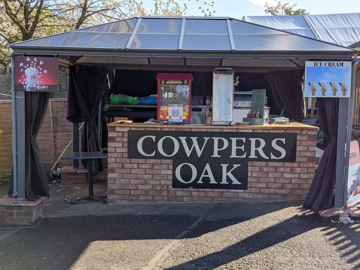 Cowpers Oak Acomodação com café da manhã Olney Exterior foto